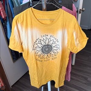 Yellow Graphic T-Shirt with Sunflower Design